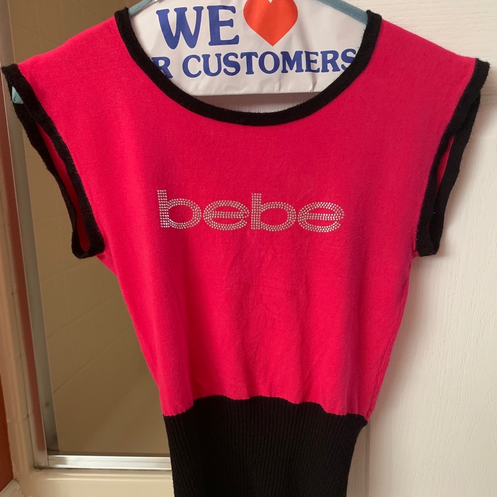 Bebe V back Sweater Size Small